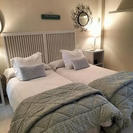 Flamenco Bed & Breakfast *