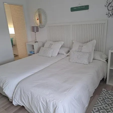 Flamenco Bed & Breakfast *